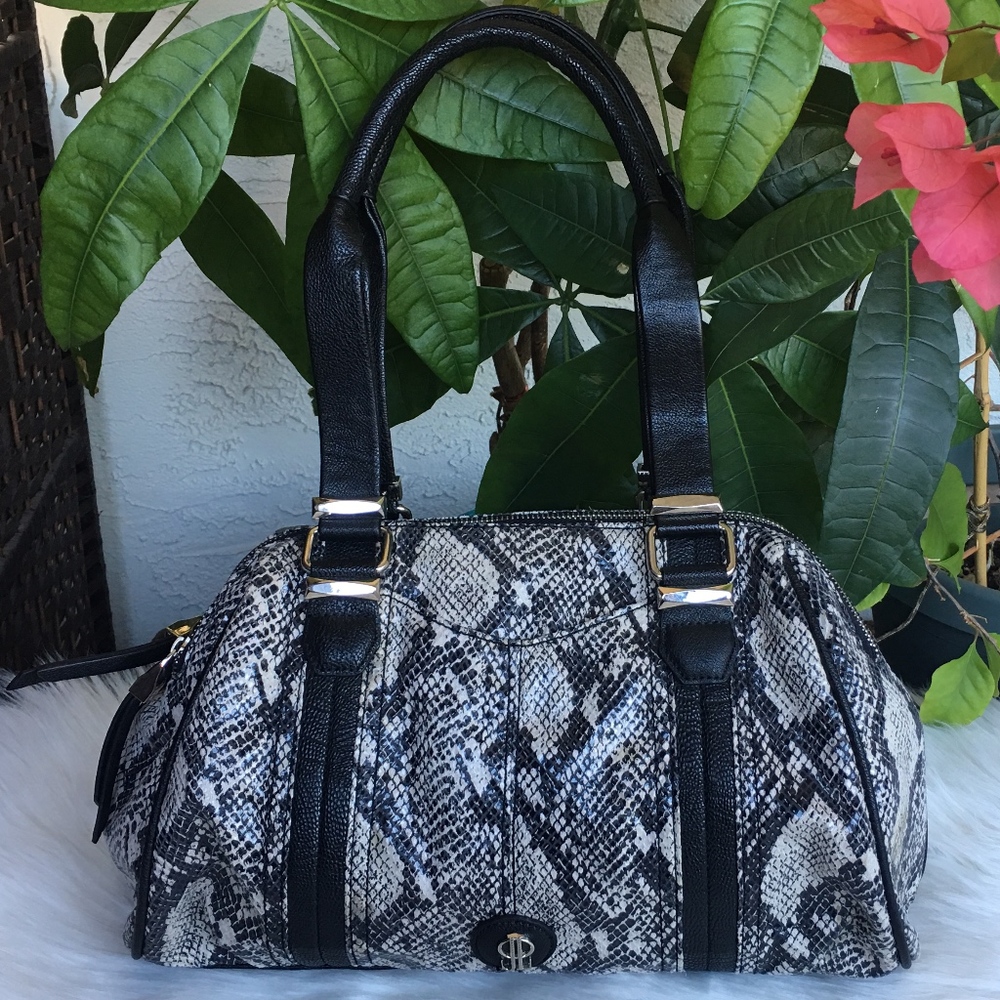 JLO Jennifer Lopez EUC Faux Snakeskin Purse